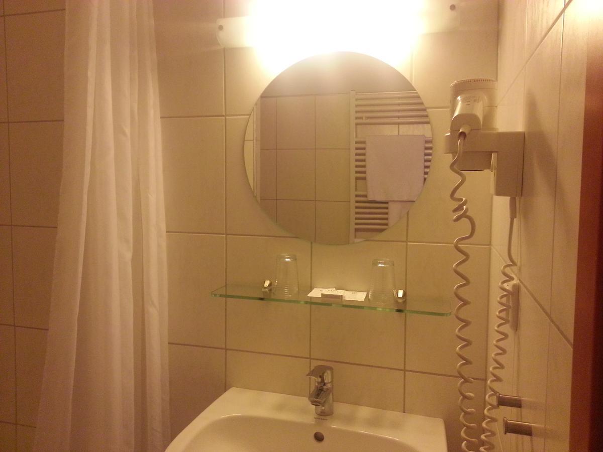 Schmucker Jaeger - Hotel Garni Hannoversch Münden Buitenkant foto